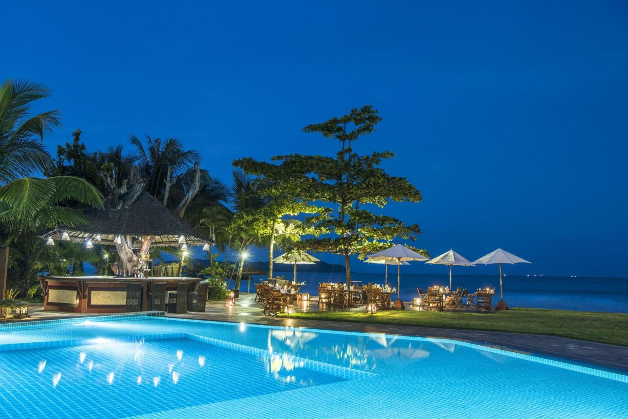 Jade Marina Resort & Spa Ngapali Exterior photo