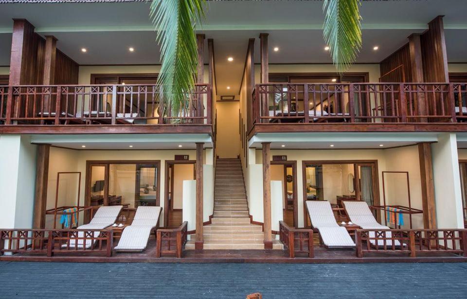 Jade Marina Resort And Spa Ngapali Exterior photo