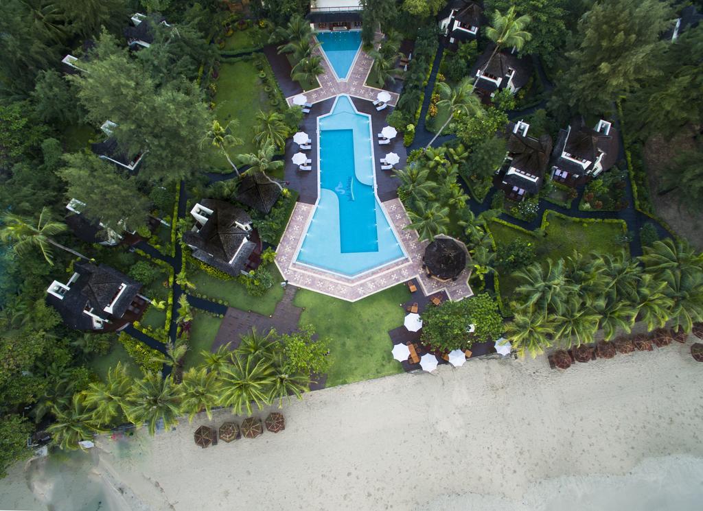 Jade Marina Resort & Spa Ngapali Exterior photo